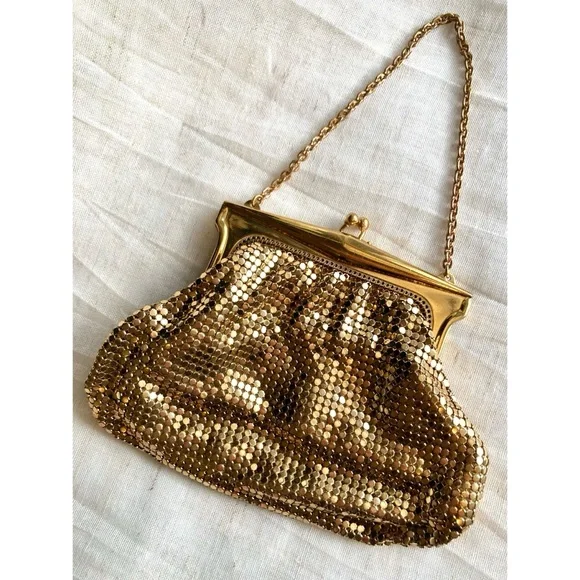 Vintage Whiting & Davis Goldtone Metal Mesh Mini Evening Bag Clutch Wristlet - Picture 17 of 17
